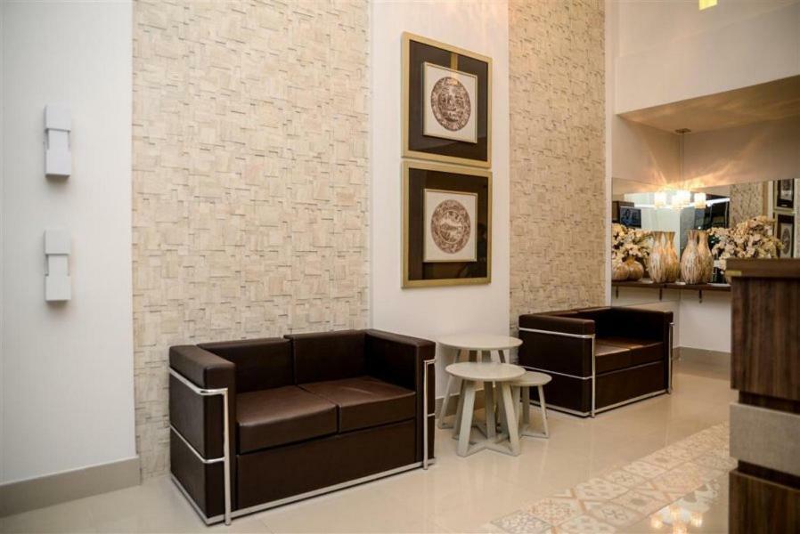 מניואסו Grand Cafe Hotel מראה חיצוני תמונה